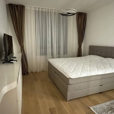 Alquiler de un acogedor apartamento de 3 habitaciones, 86 m², distrito Belgrade Waterfront, Belgrado, Serbia